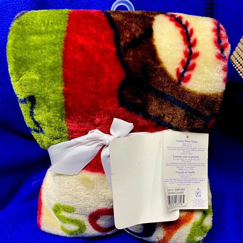 Baseball themed fleece throw